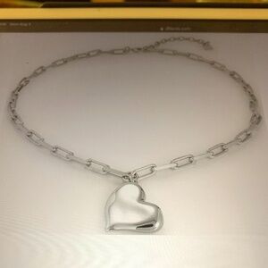 UNO de 50 Heartbeat Silver Short Pendent Necklace